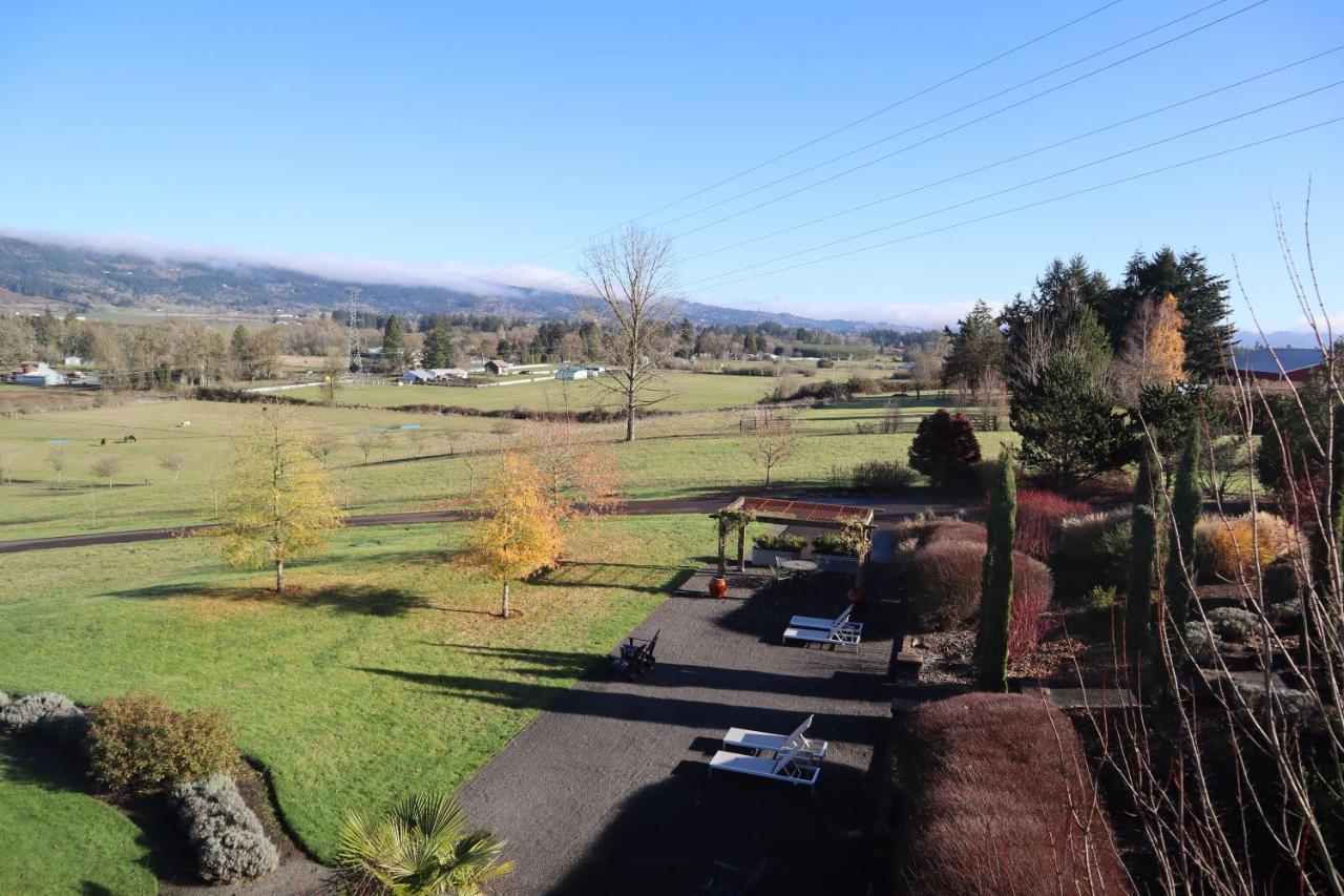 The Setting Inn Willamette Valley Newberg Exteriör bild